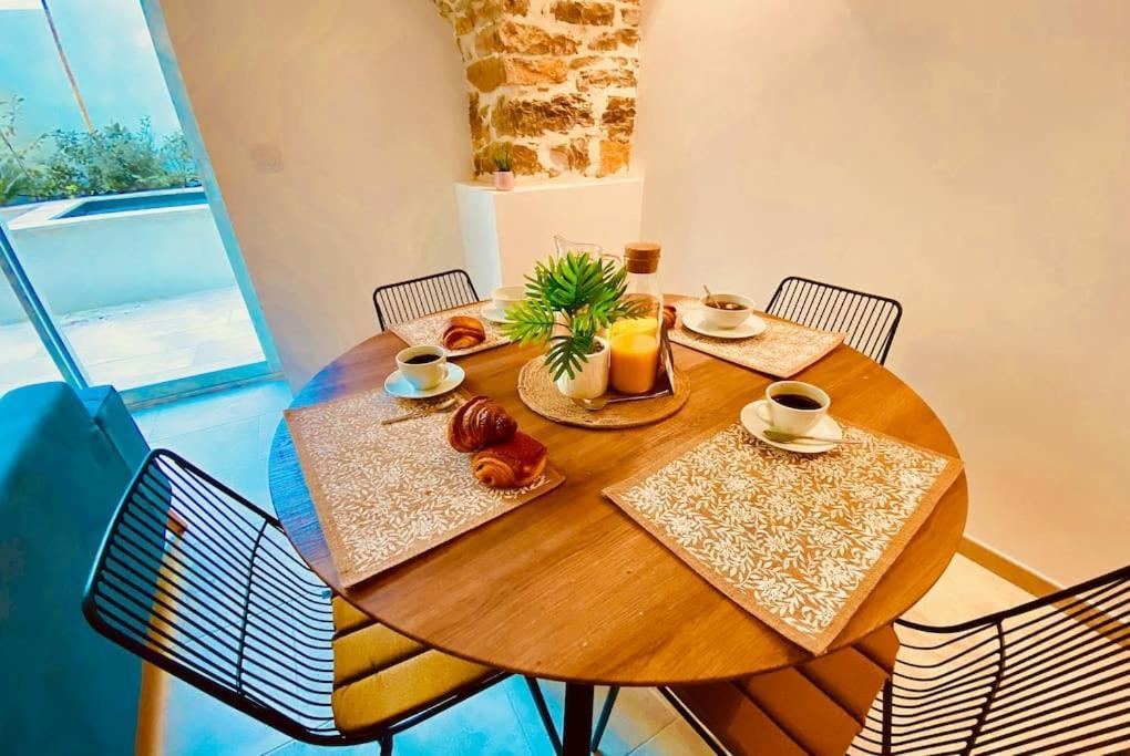 Terra Nostra - Townhouse - Swimming Pool Villa Nîmes Eksteriør billede